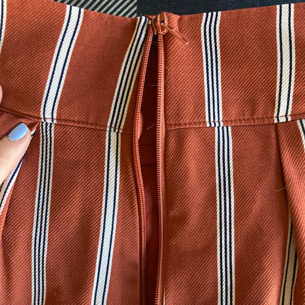 Cute flair maroon and white stripped pants